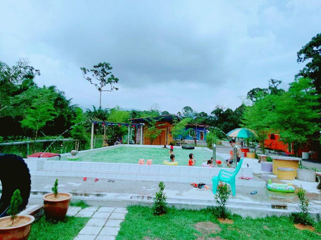 5 Stone Cabin Chalet Taiping Bagian luar foto